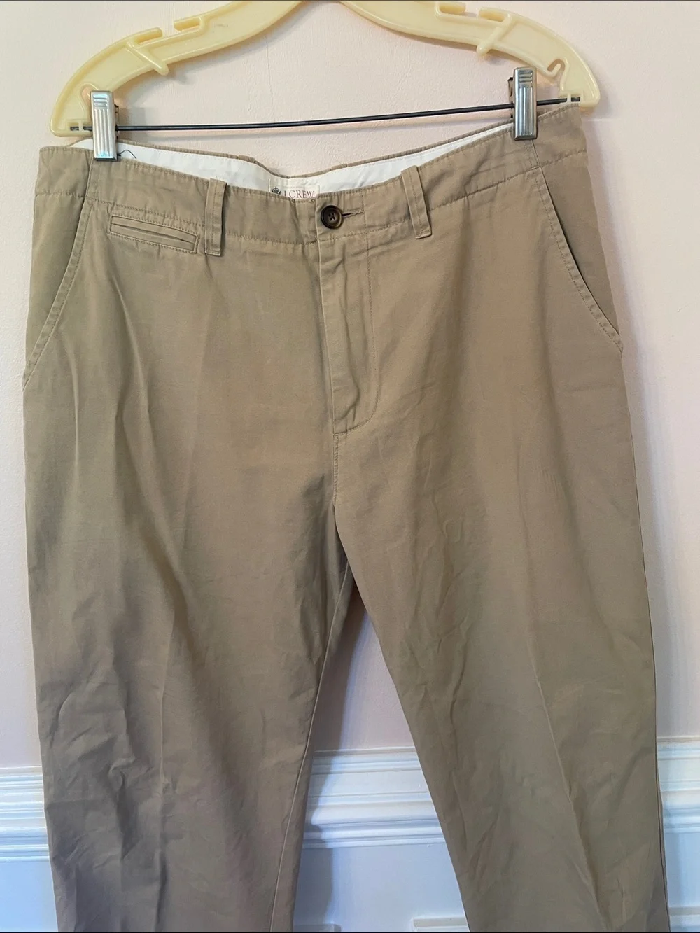 J. Crew Men's lightweight cotton Chino Pants 34 x 32